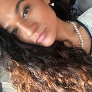 Meet your Posher, Veronica